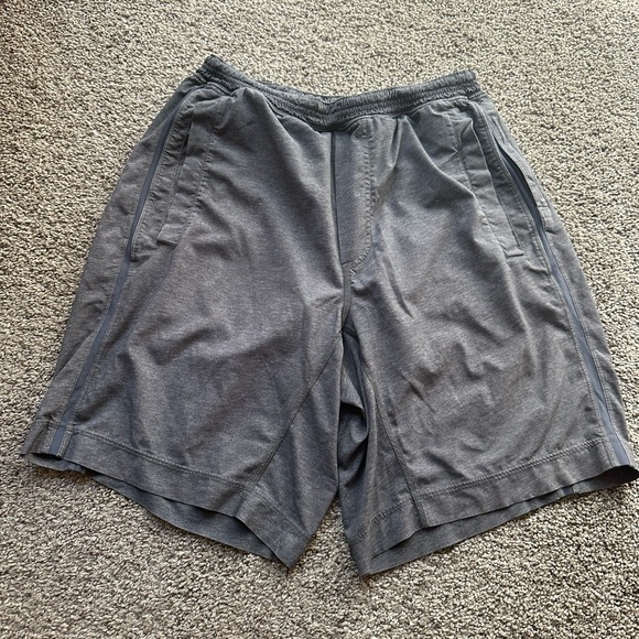 Men's Lululemon Shorts - Picture 1 of 4
